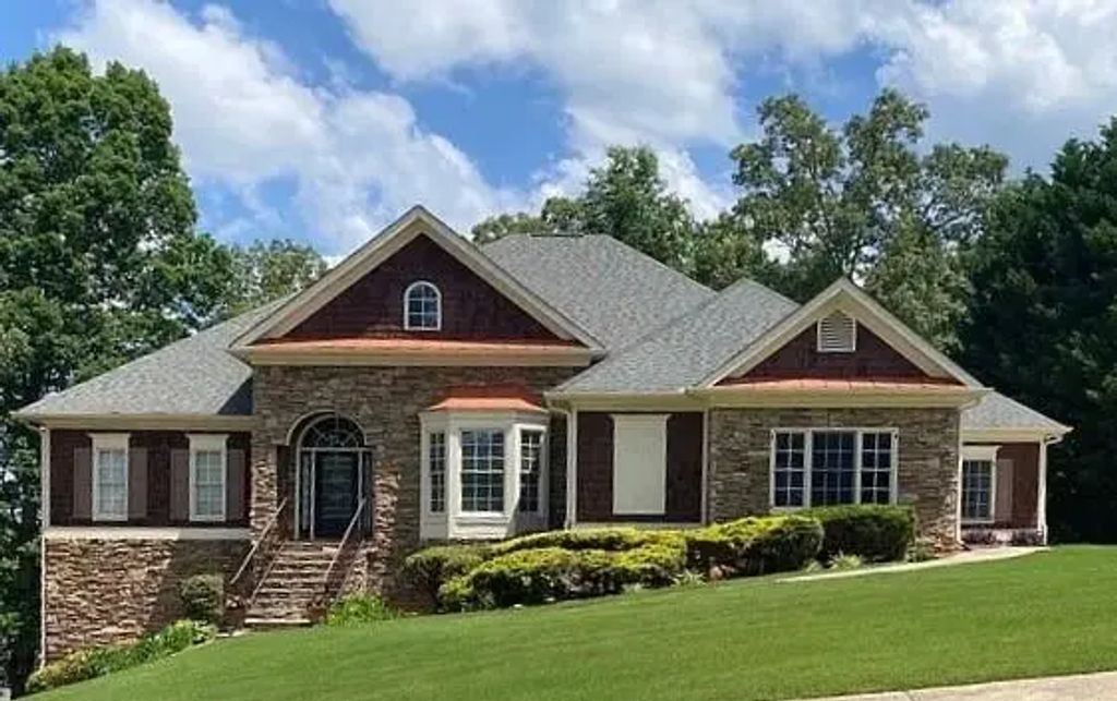 5593 Bent Grass Way, Douglasville