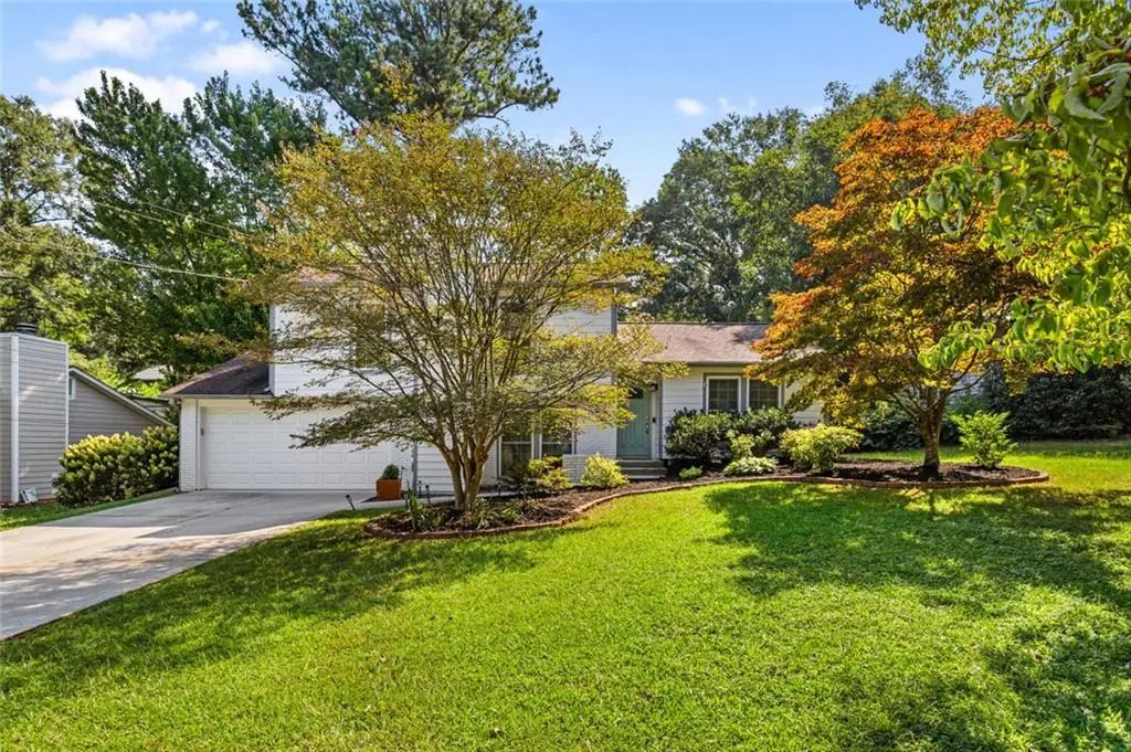 1671 Northlake Springs Court, Decatur