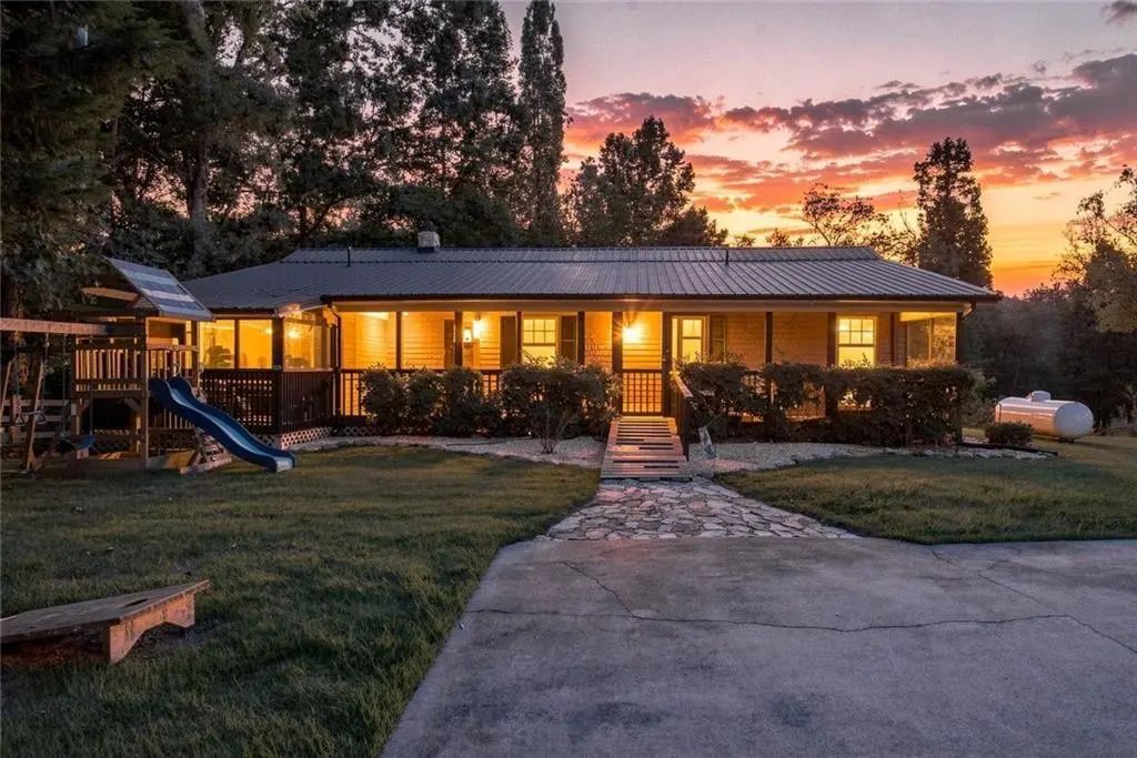 33 Pigeon Creek Drive, Blue Ridge