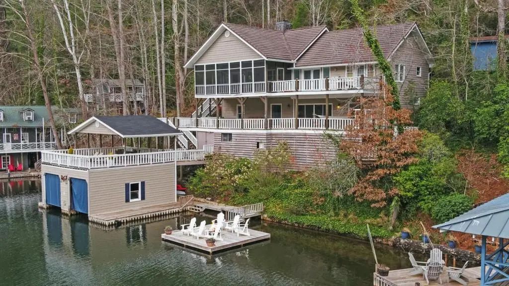 1431 Tame Turkey Road, Lakemont