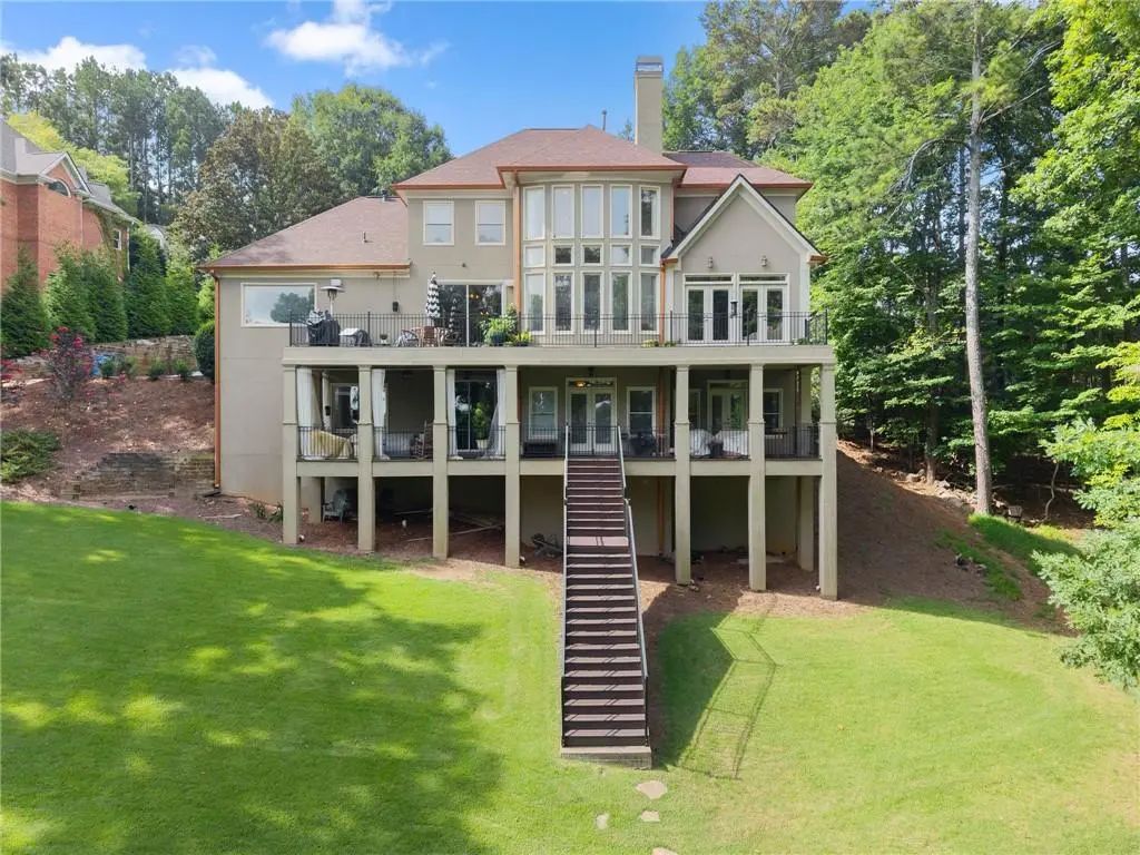2819 Ne Point Overlook, Gainesville