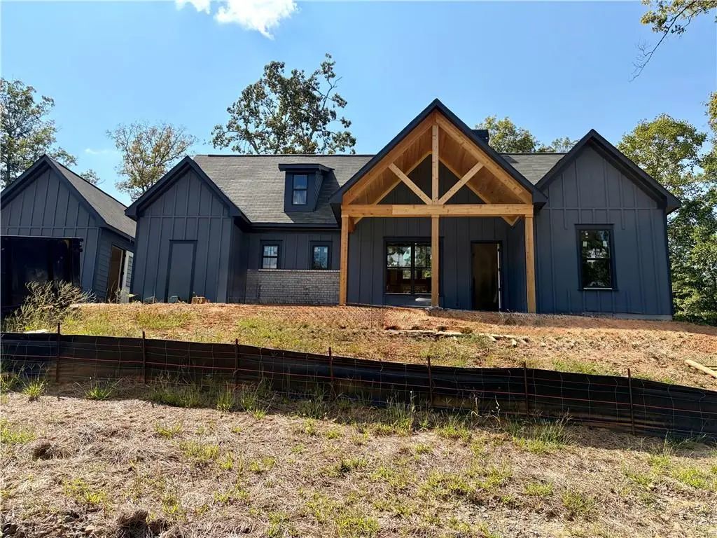 3 Blue Mountain Road, Morganton