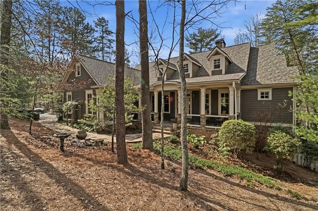 89 Bluestern Drive Nw, Big Canoe