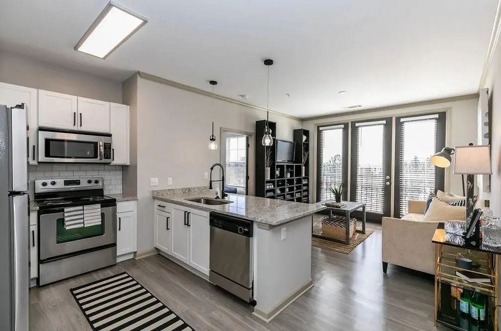 Unit 1409 - 1000 Ashwood Parkways, Dunwoody
