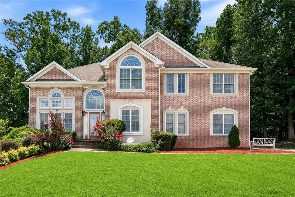 5135 Highland Lake Drive, Atlanta