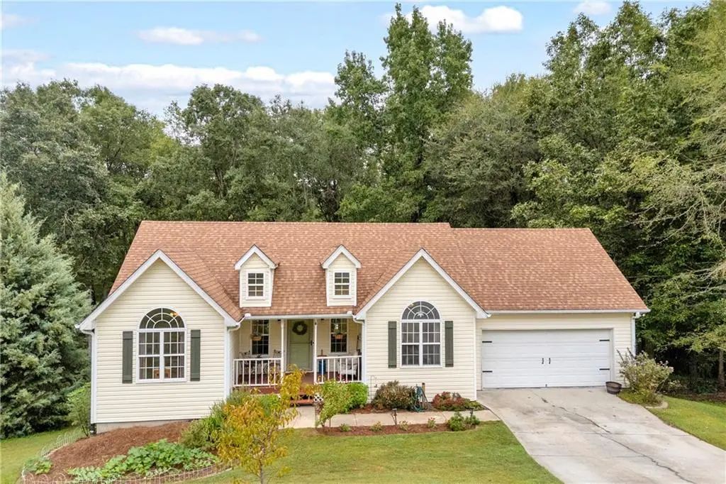 1728 Riveredge Walk, Loganville