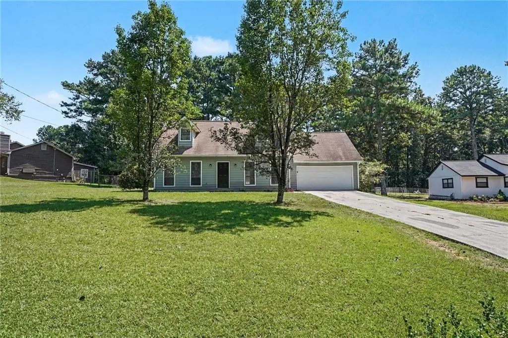 9042 Chestnut Lake Drive, Jonesboro