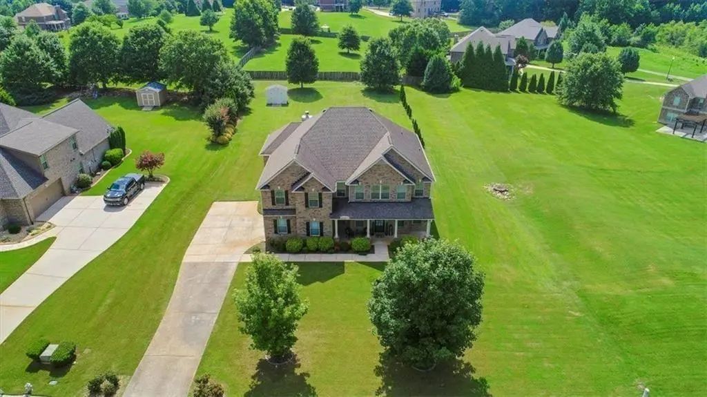213 Manresa Court, Hampton