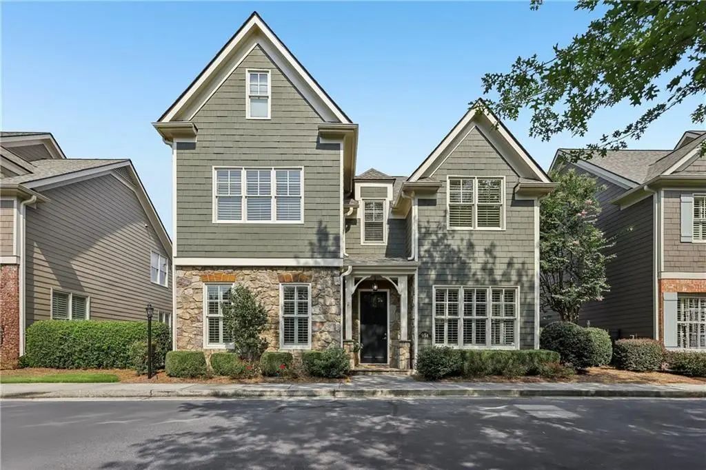 934 Grey Village Circle, Marietta