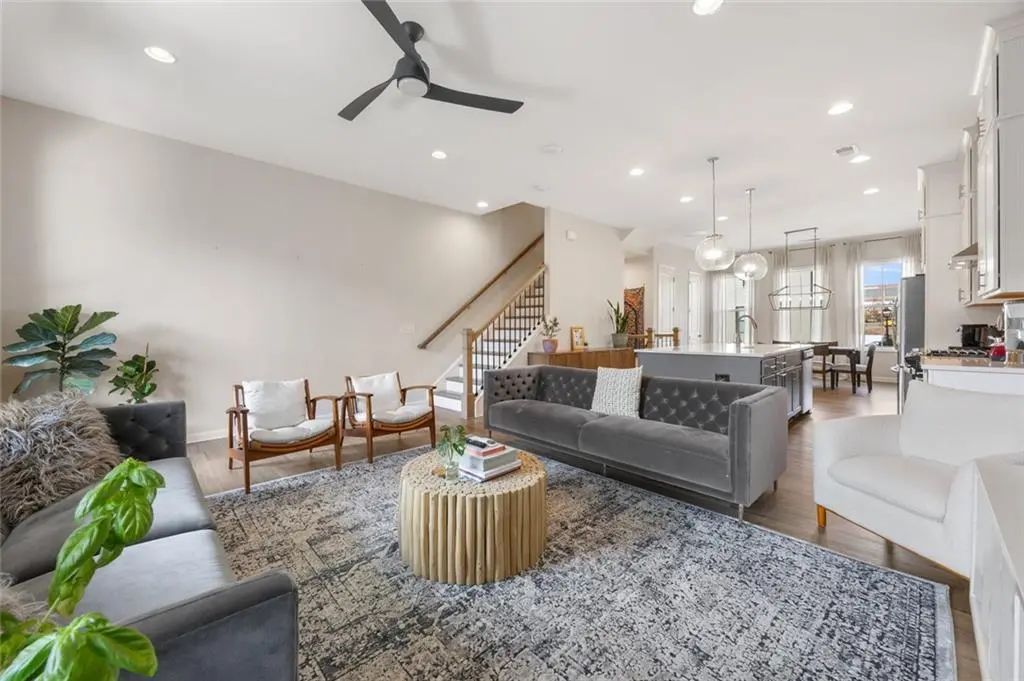 6515 Cortland Walk, Alpharetta