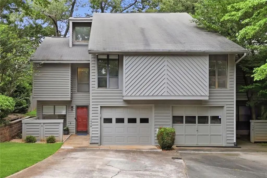 1098 Creatwood Place Se, Smyrna