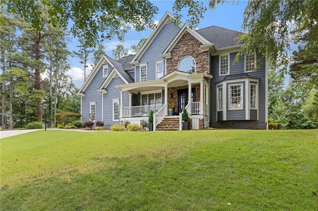 685 Red Sunset Circle, Powder Springs