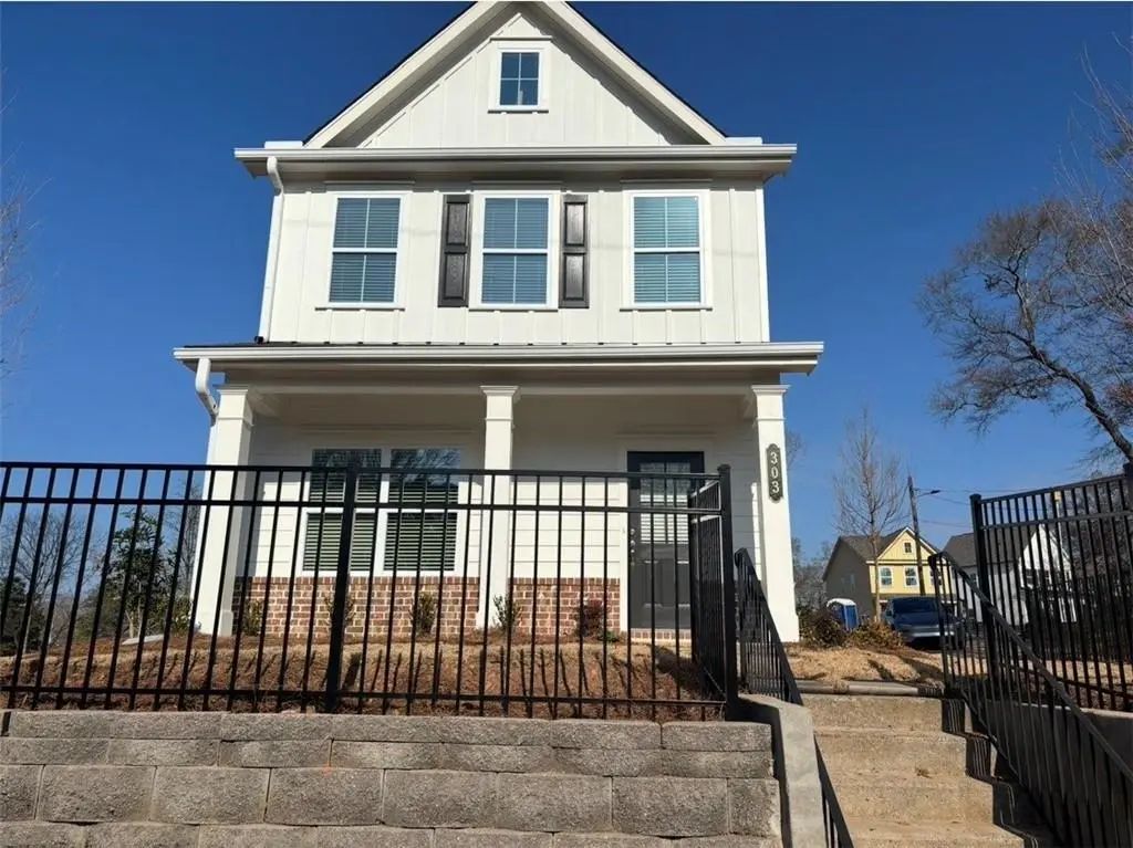 303 Fraiser Street, Marietta