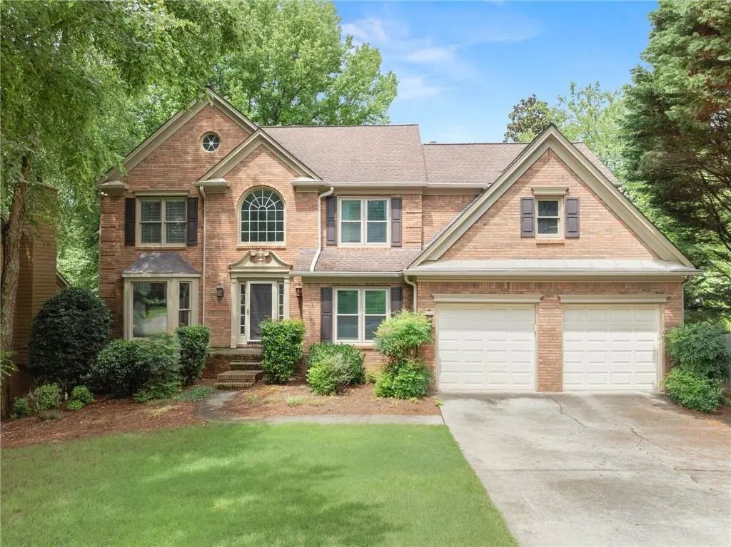 415 Fairford Lane, Duluth