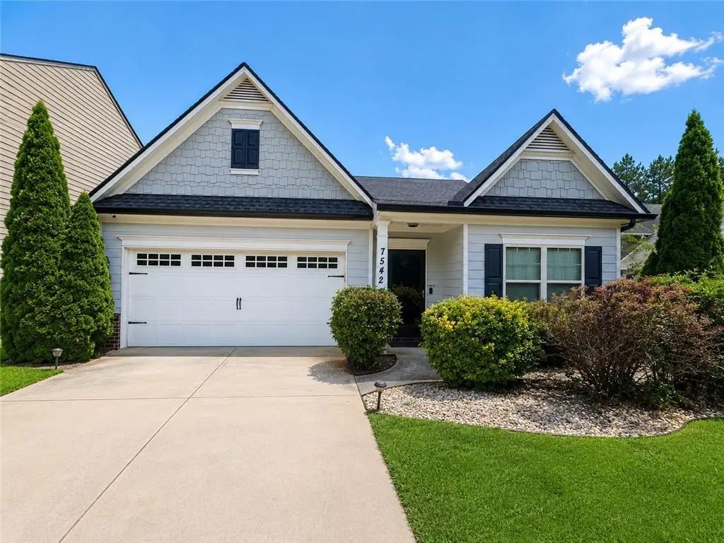 7542 Saint David Street, Fairburn
