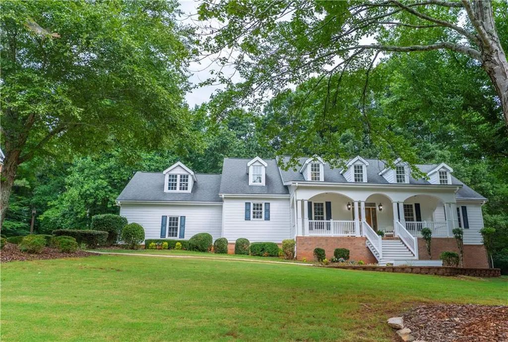 4655 Hamptons Drive, Alpharetta