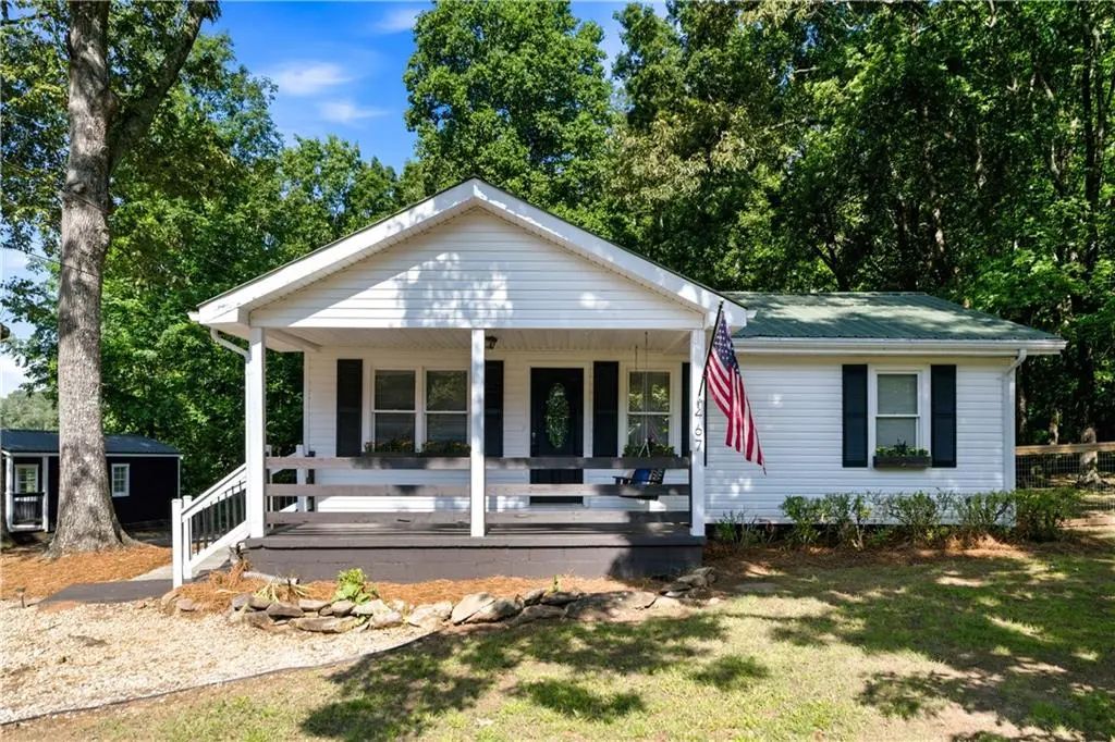 467 Sanders Street, Clarkesville