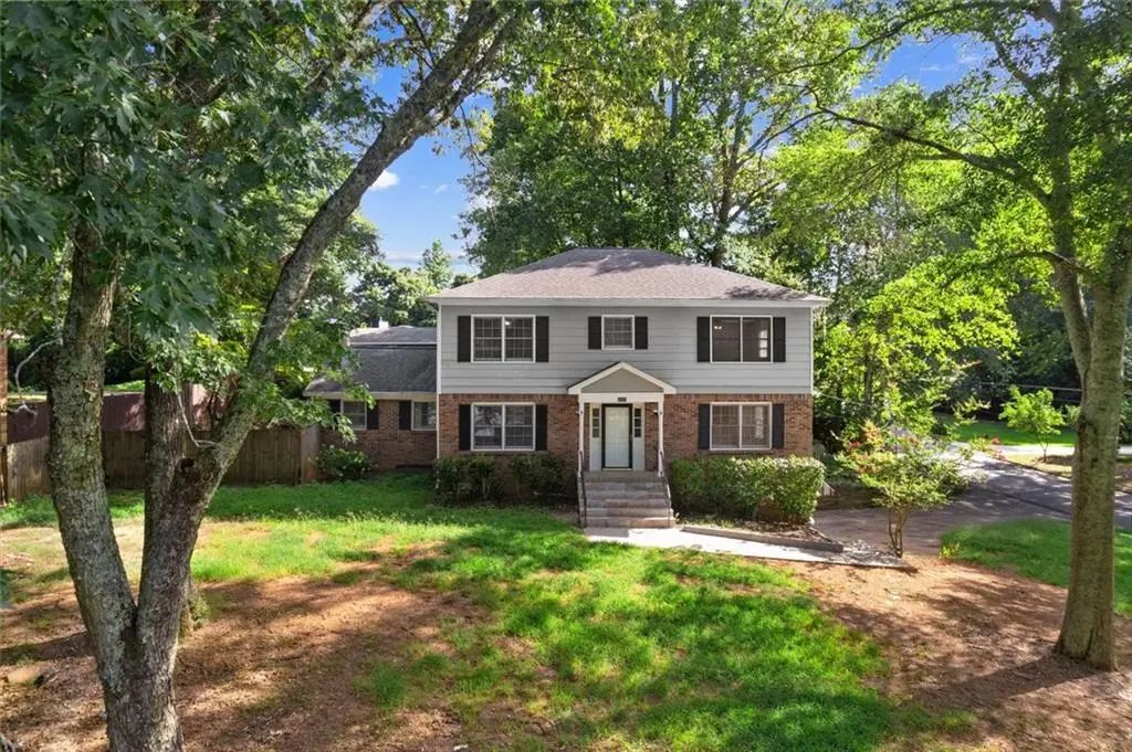 3722 Southgate Drive Sw, Lilburn