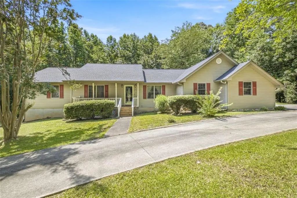 2600 Level Grove Road, Cornelia