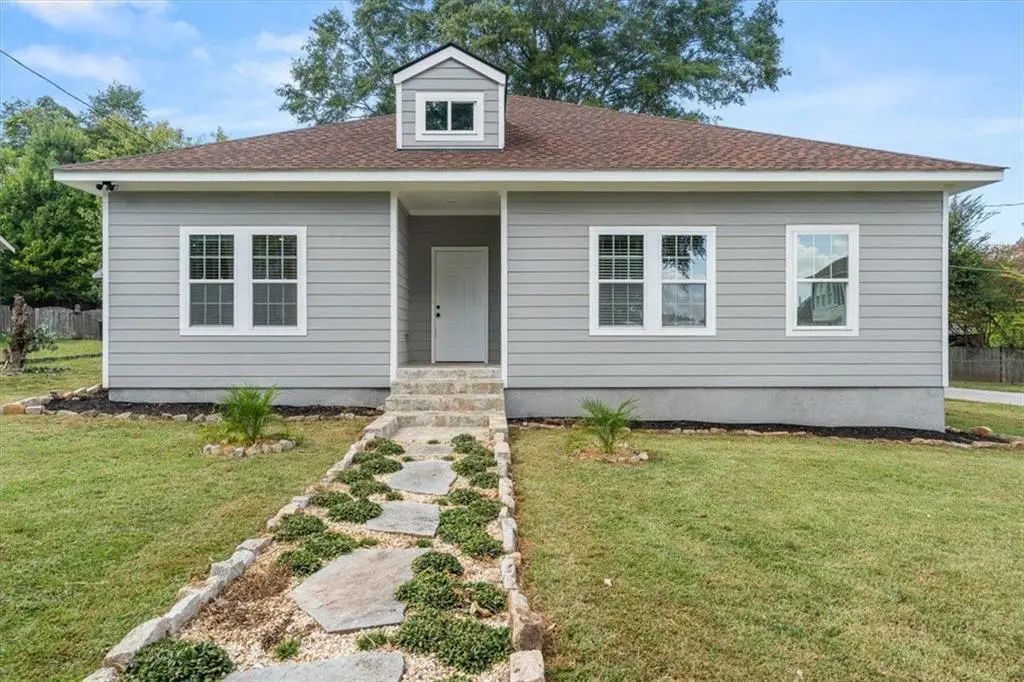 6824 Church Street, Lithonia