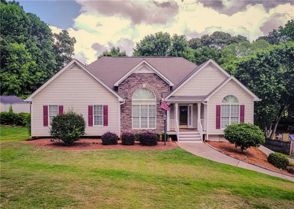 168 Magnolia Drive, Douglasville