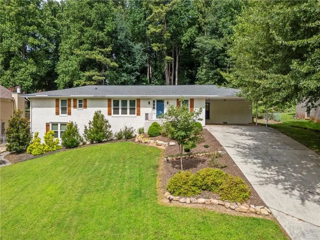 1701 Smithwood Drive, Marietta
