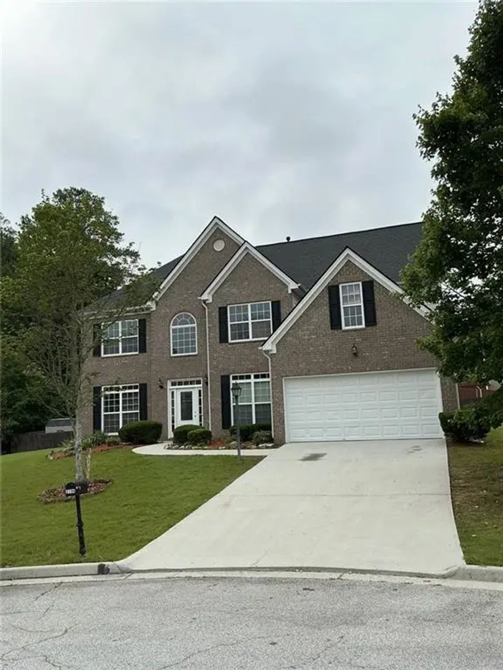 2294 Willow Shade Court, Loganville