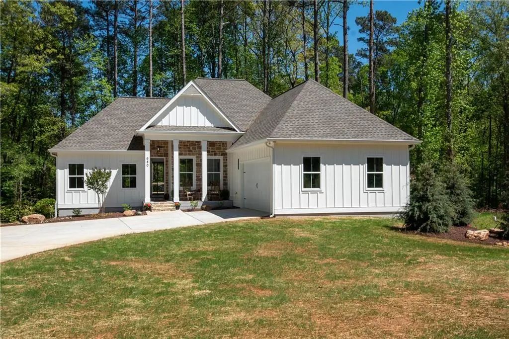 680 Ponderosa, Fayetteville