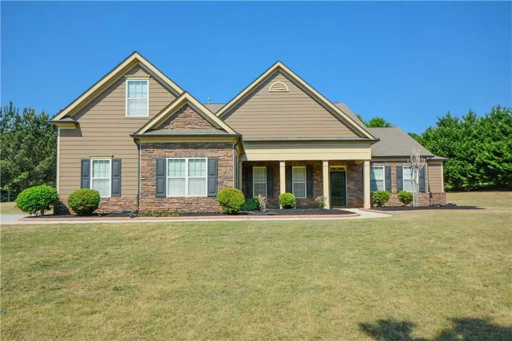 125 Haddonstone Drive, Fayetteville