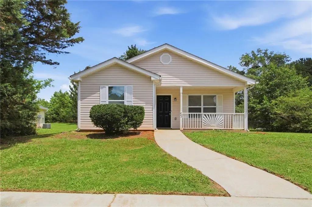 222 Dove Place, Social Circle
