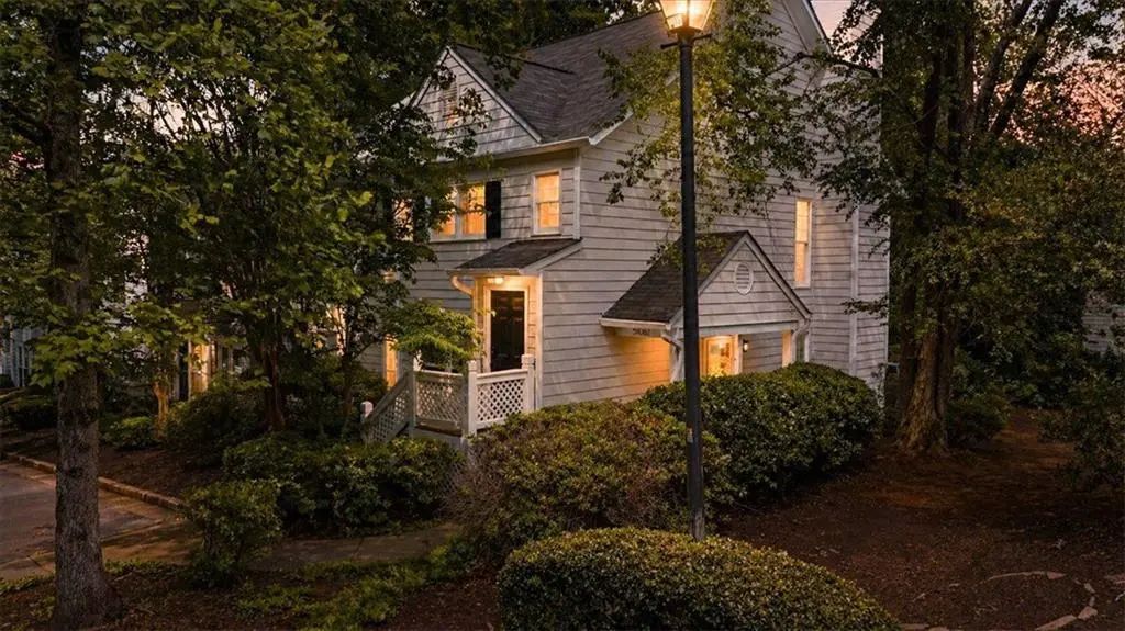 5061 Avalon Drive, Alpharetta