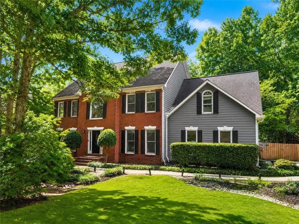2420 Bexford View, Cumming