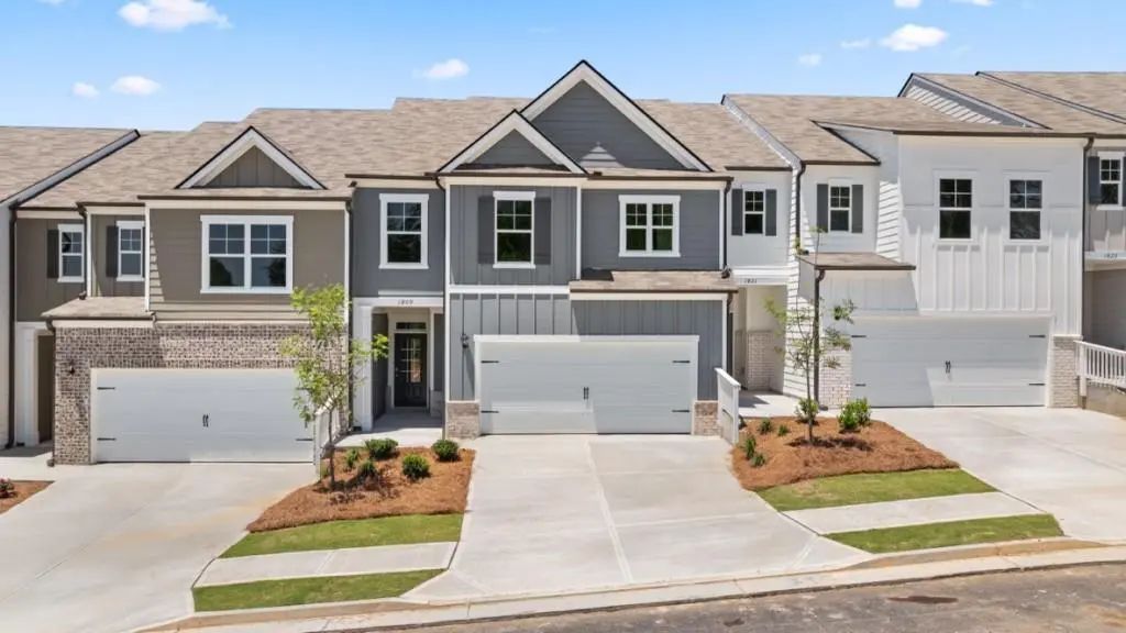 1809 Meadow Green Circle, Gainesville