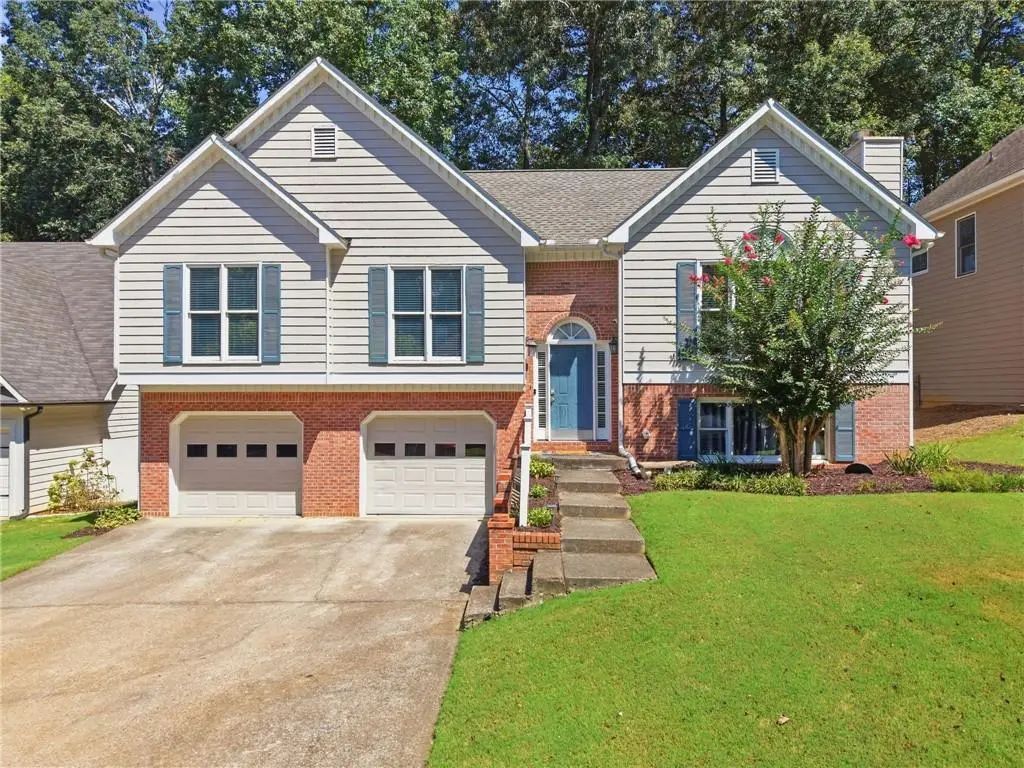 414 Middle Valley Lane, Woodstock