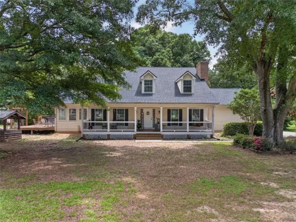 410 Old Highway 81, Oxford