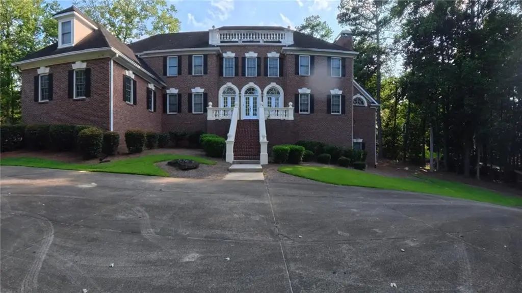 2385 Hopewell Plantation Drive, Alpharetta
