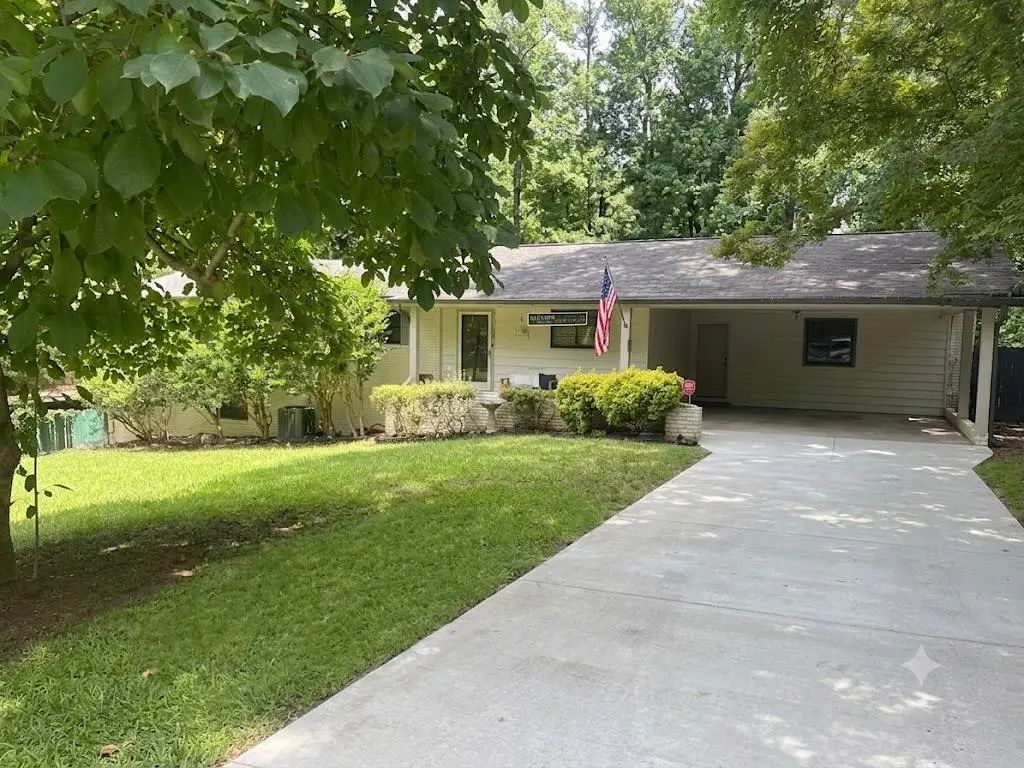 2665 Colonial Drive, College Park