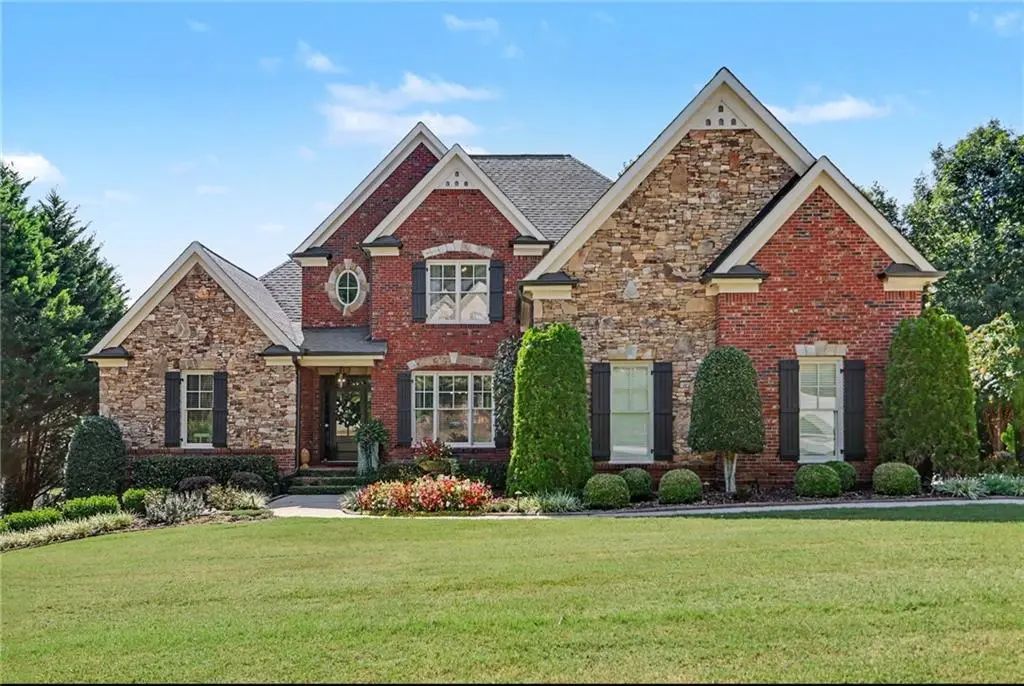 4638 Cardinal Ridge Way, Flowery Branch