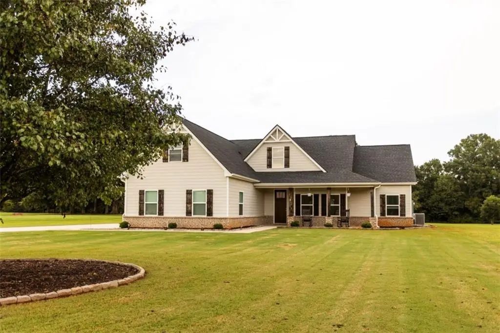 301 Savannah Drive, Mansfield