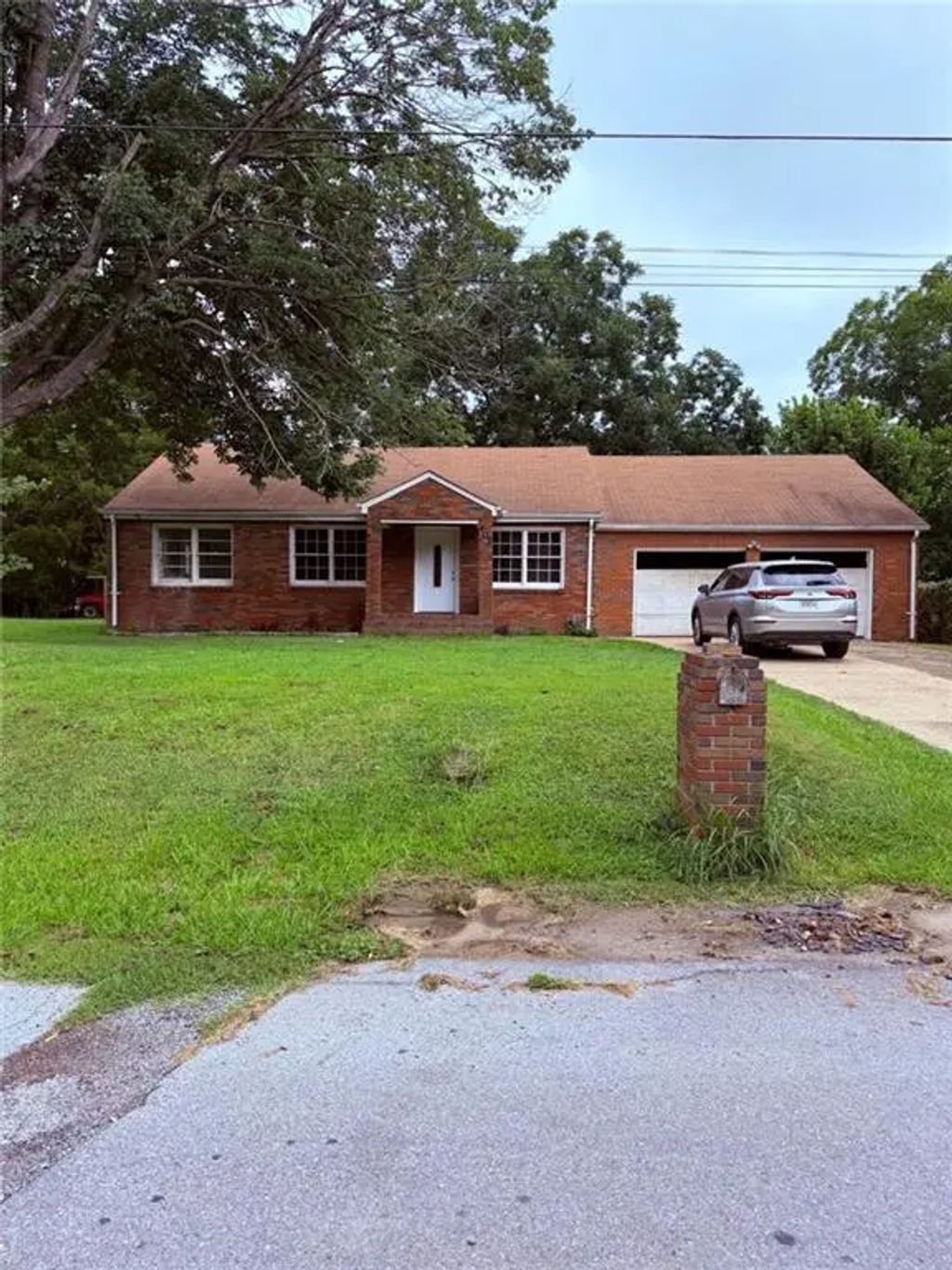 403 Pine Street, Rockmart
