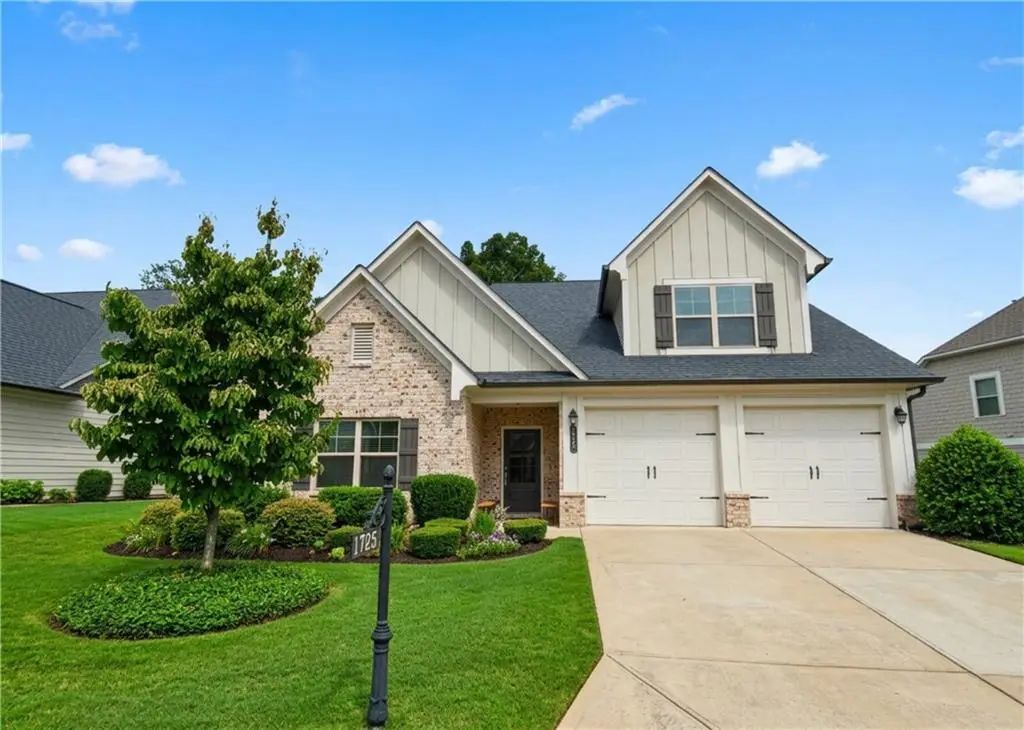 1725 Nestledown Drive, Cumming