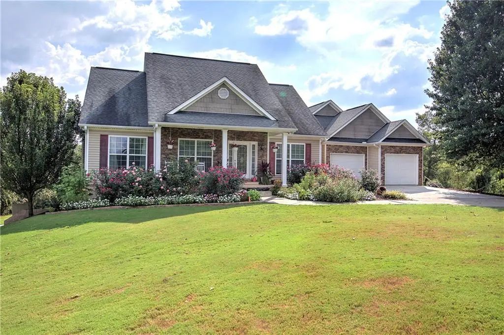 3490 Pine Log Road Ne, Rydal