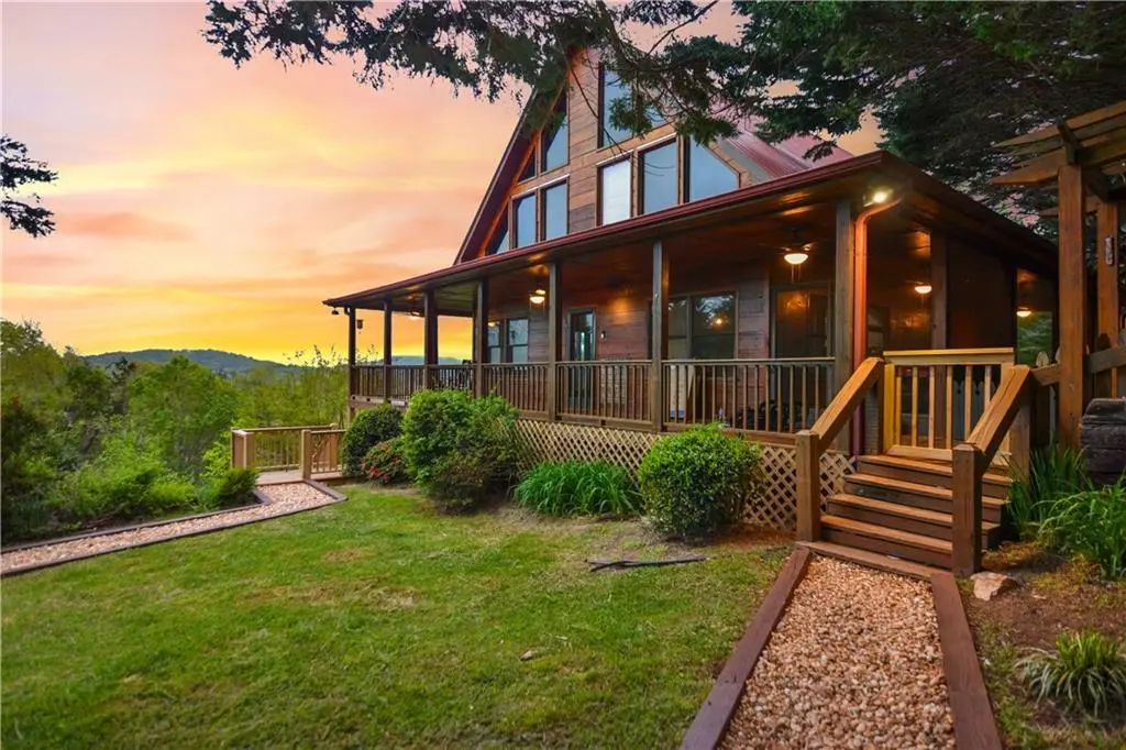 48 Lookout Drive, Blue Ridge