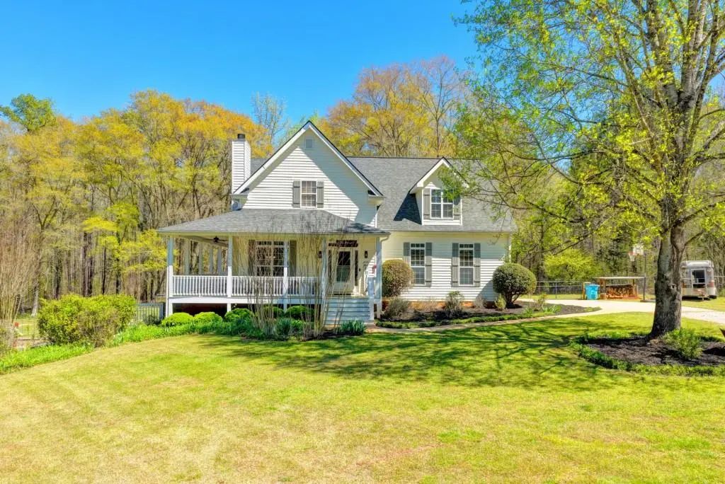 1555 Lower River Road, Covington