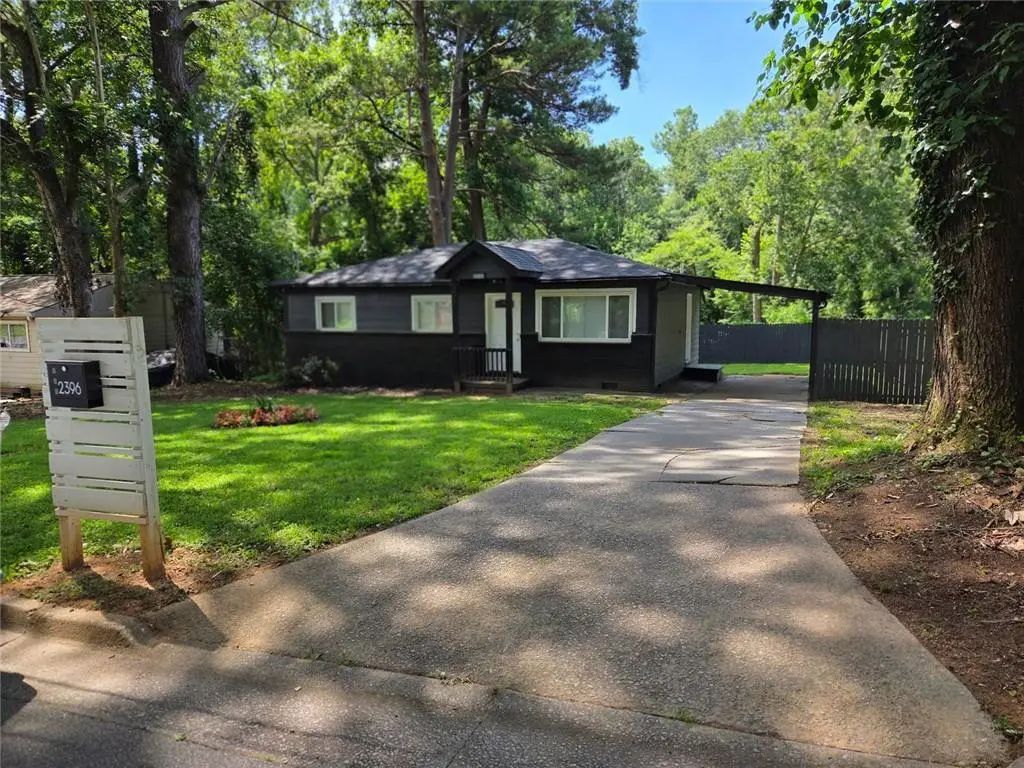 2396 Clarissa Drive Nw, Atlanta
