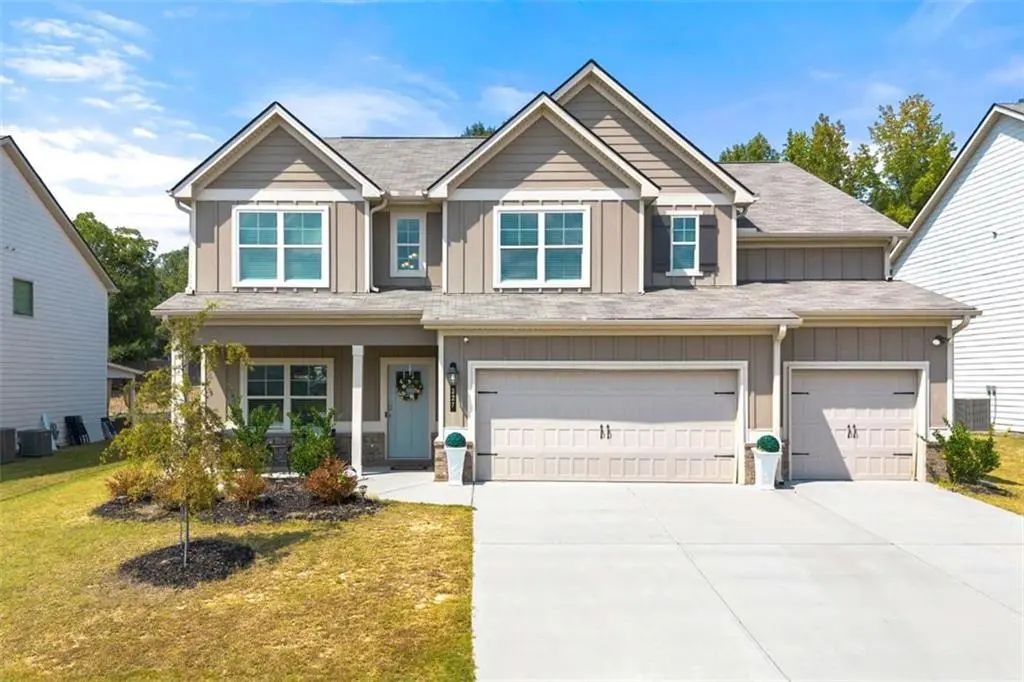 227 Eleanora Way, Loganville
