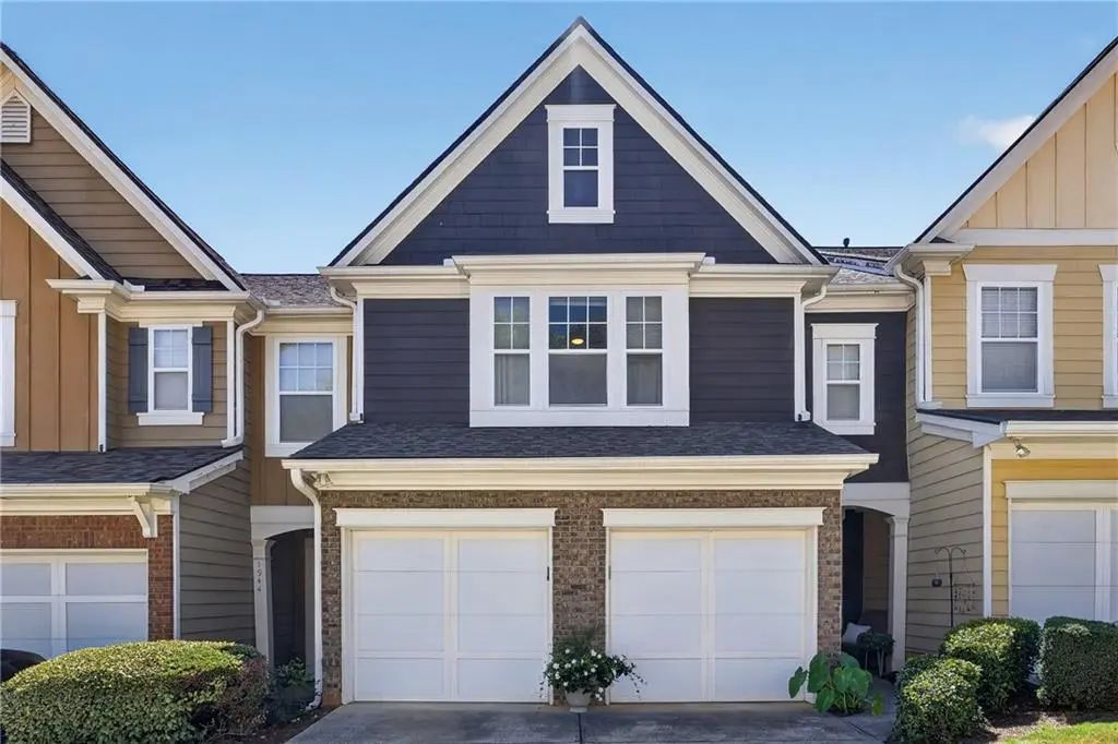 Unit 17 - 1942 Lake Heights Circle Nw, Kennesaw