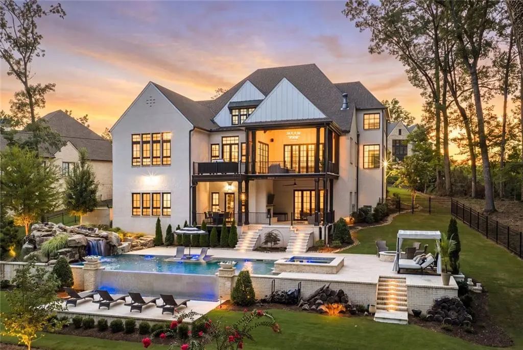 761 Woodvale Point, Suwanee