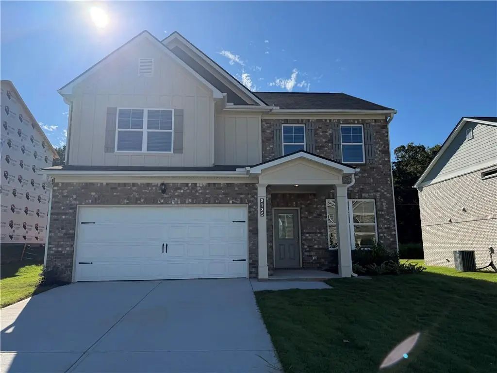 8135 Pine Ridge Road, South Fulton