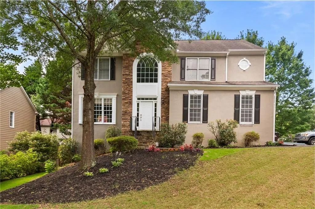 4000 Weatherford Circle, Alpharetta